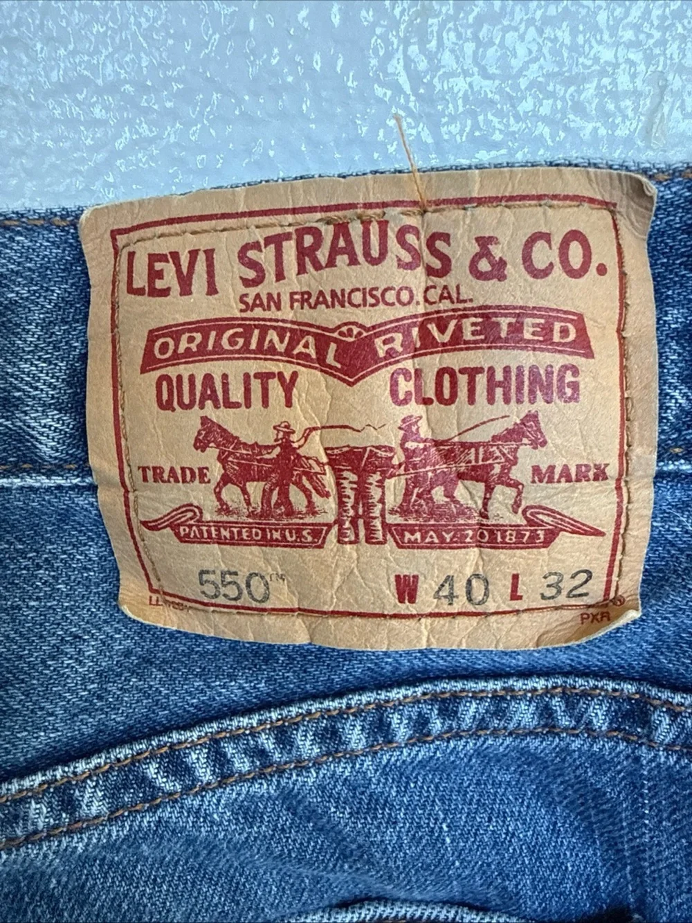 Levi’s 550 Relaxed Fit Jeans 40x32 Actual Measurements 40x31